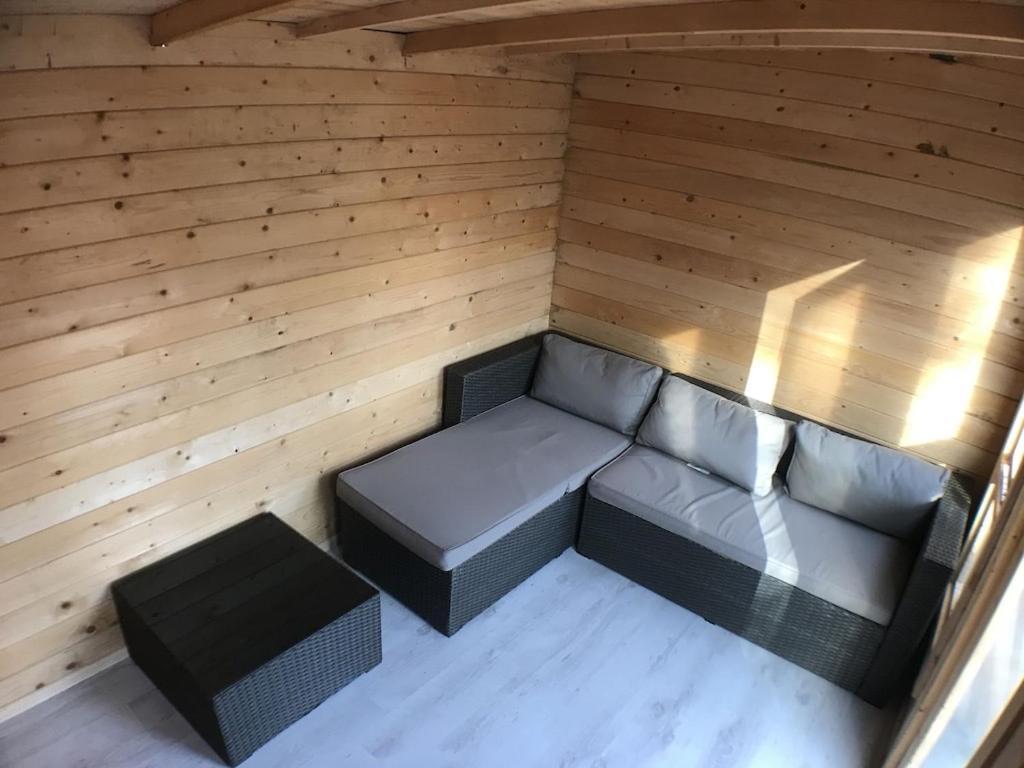 Large 5 Bed House In Scarborough Near The Beach, Large Garden & Hot Tub Zewnętrze zdjęcie